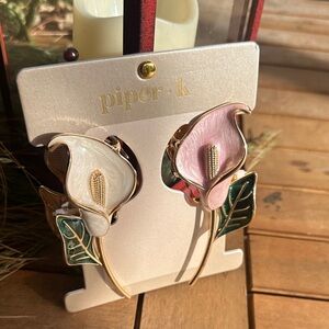 Piper K set of 2 metal Lilly hand painted hair claw clips